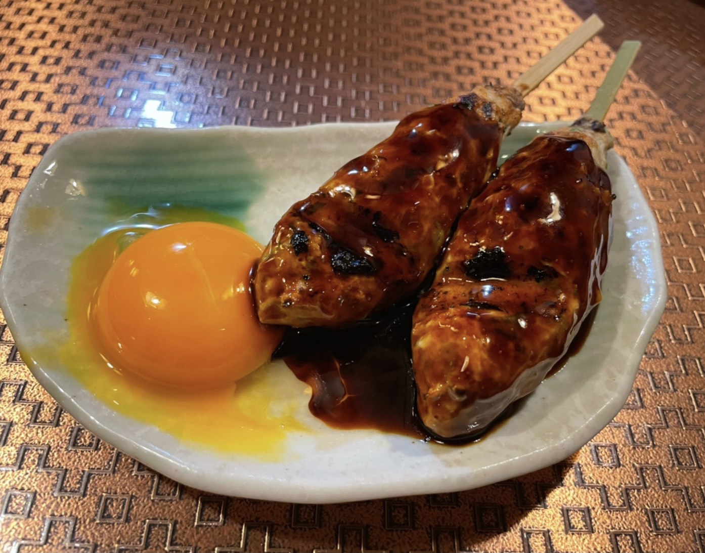 焼き鳥おでん 藁しべ｜タレが最高すぎる焼き鳥屋さん